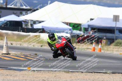 media/Apr-13-2024-SoCal Trackdays (Sat) [[f1617382bd]]/7-Turn 2 (1125am)/